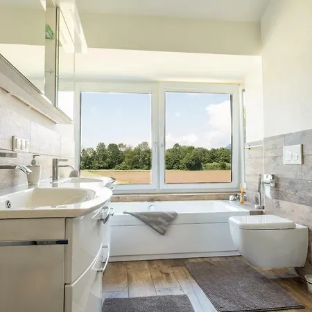 Apartamento Luxurioese Penthaus Anif