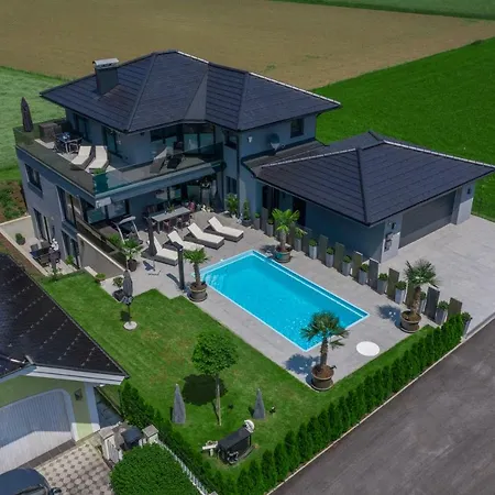 Luxurioese Penthaus Anif